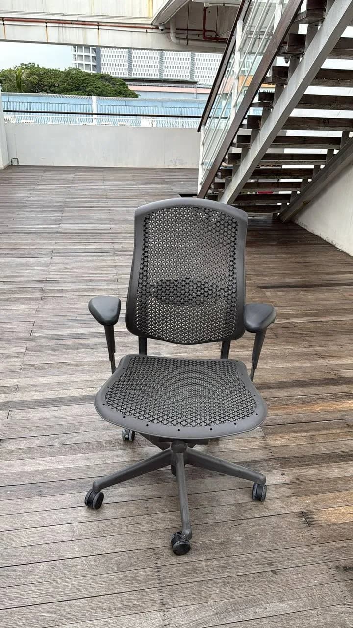 Herman Miller Celle Ergonomic Office Chair Grey - Cool Seat Pan, photograph 1 of 1