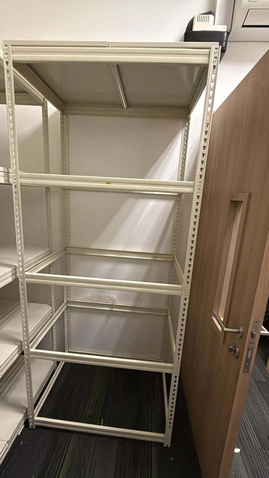 Shelf (Length - 1.50m)