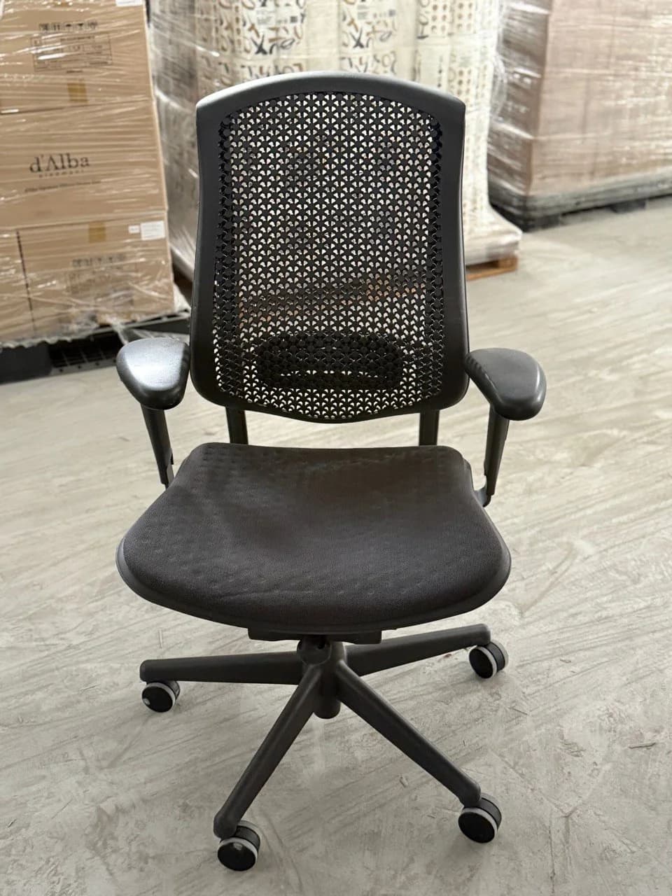 Herman Miller Celle, photograph 1 of 1